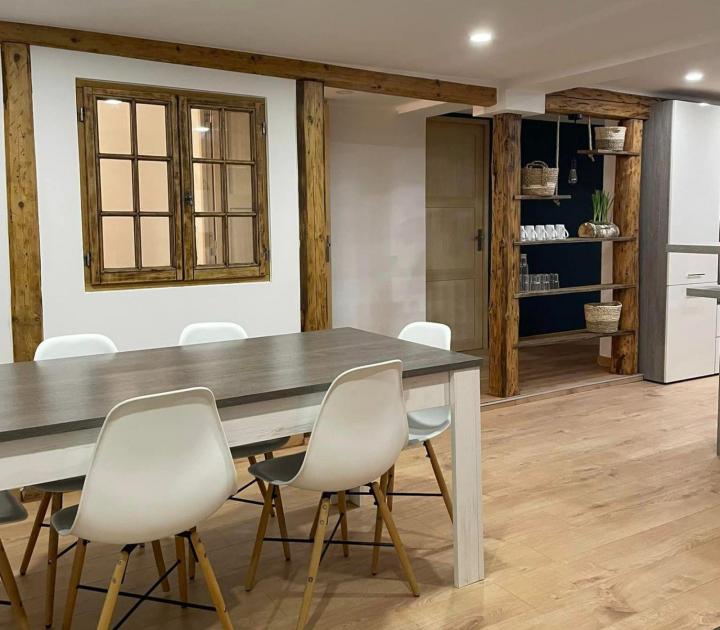 Pose de placo plâtre, Loire