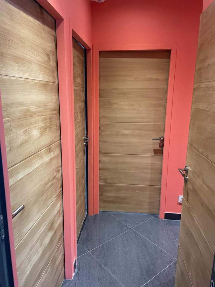 Revêtement mural, Loire